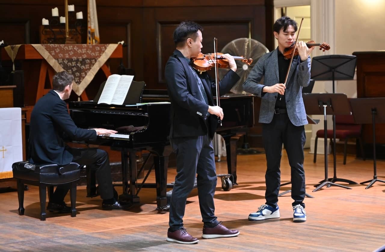 Choi Brothers performing