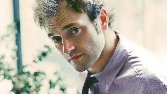 Violinist.com interview with mandolinist Chris Thile