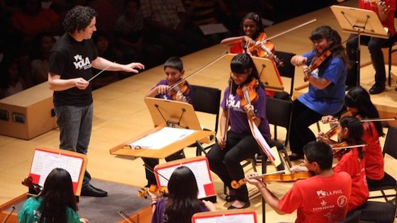 Dudamel to Lead Student Orchestra at Super Bowl Halftime Show
